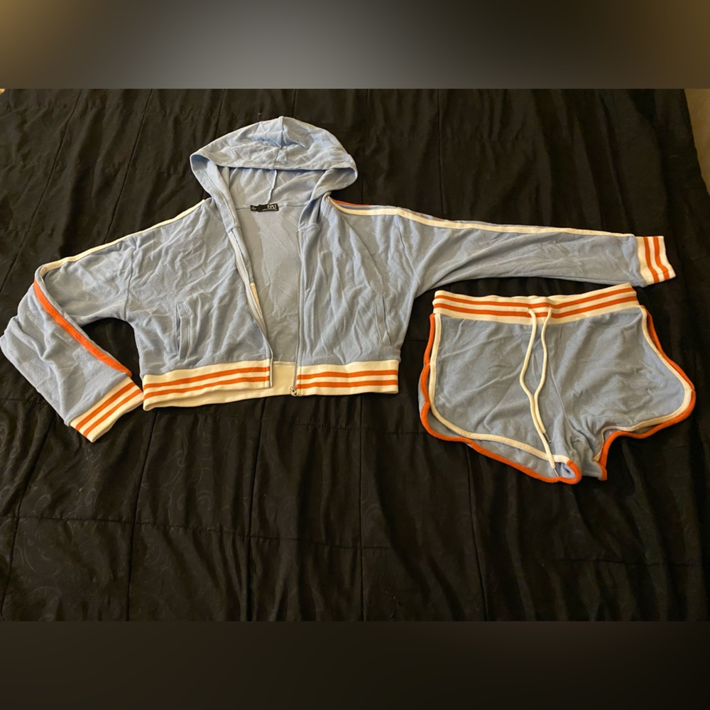 Two piece Fashion Nova short & hooded crop jacket set